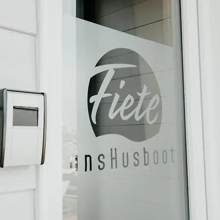 Fiete Unshusboot Dom wakacyjny